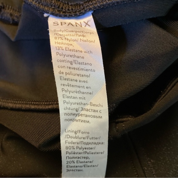 SPANX Black Faux Leather Leggings Women’s Size Medium Mid Rise Preowned - Picture 9 of 10